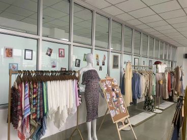 About Clothing sample room